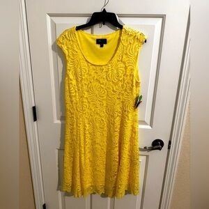 NWT RN Studio Ronni Nicole Stretch Lace Dress Size 16